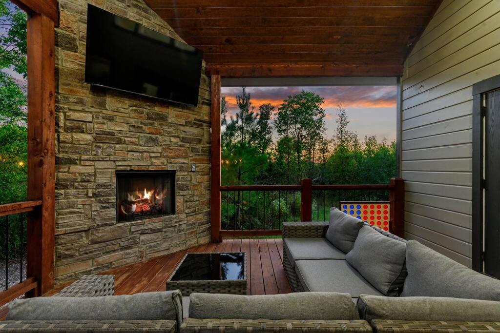 Villa Under The Stars - Secluded, Hot Tub, Firepit, Games Broken Bow Exterior foto